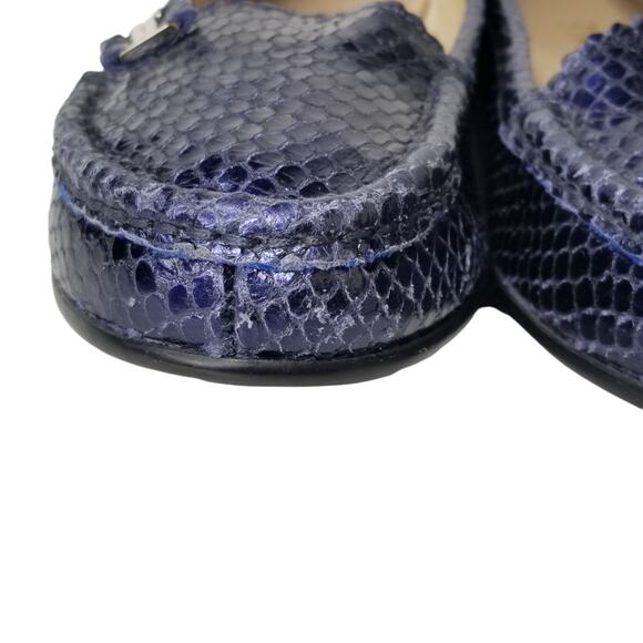 Salvadore Feragamo Women's Blue Python Loafers, Size 8 - Picture 11 of 11